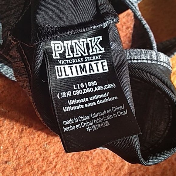 Nwot! Victoria Secret Sports bra - Picture 7 of 8